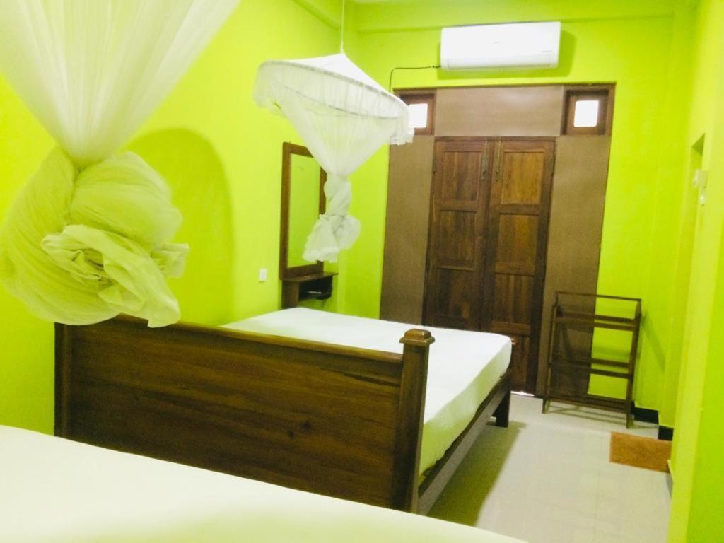 Ambel Homestay Anuradhapura Δωμάτιο φωτογραφία